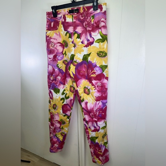 VINTAGE Floral Print Jeans in Pink and Yellow - Picture 3 of 7